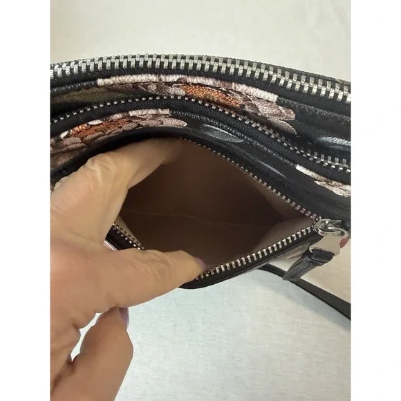 Dana Buchman Floral Crossbody Bag Black Rose Print Boho Goth Y2K EUC Purse - Picture 10 of 16